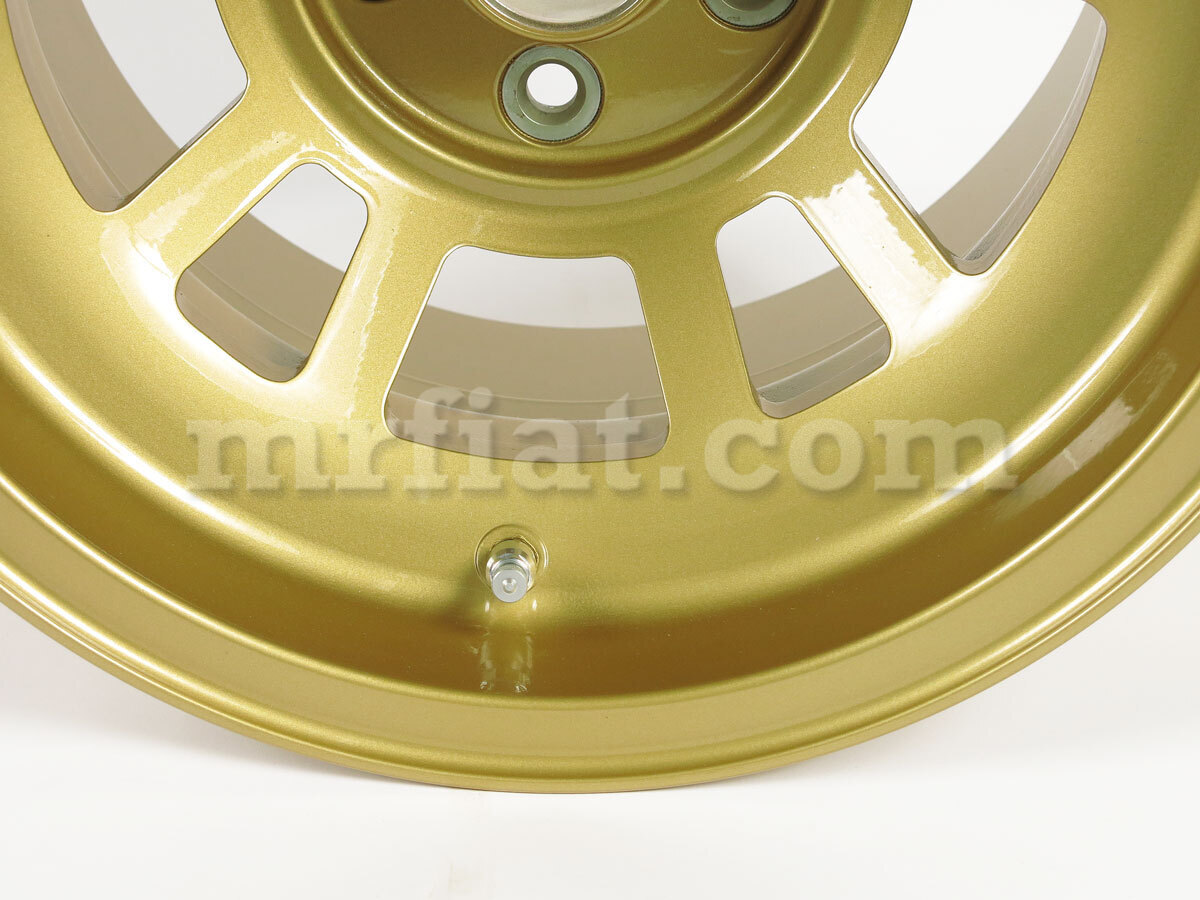 De Tomaso Pantera Gold GR4 Magnesium Campy Rear Wheel 14x15" New