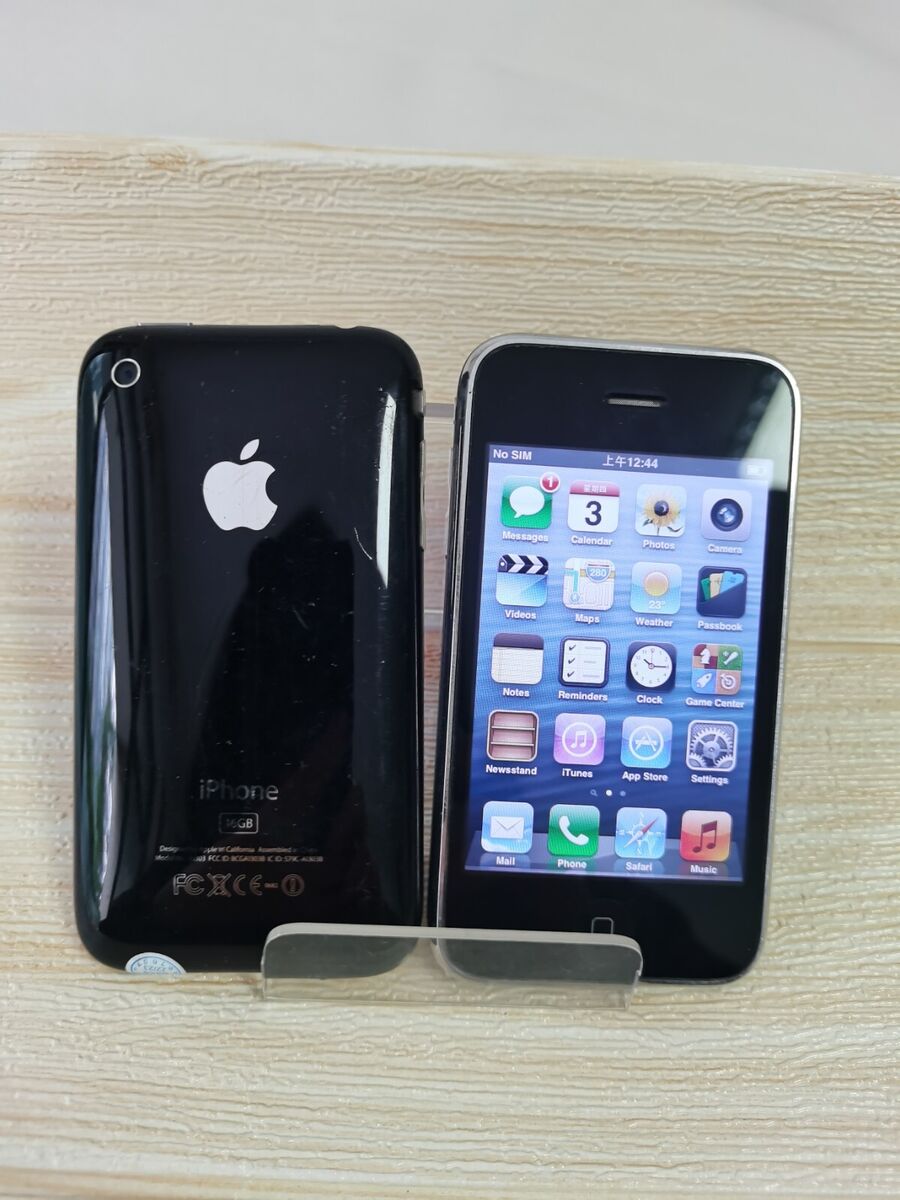 iPhone 3GS Black 32 GB Softbank