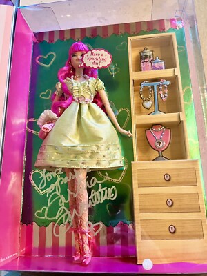 NIB Rare, Tarina Tarantino 2007 Gold Label Barbie Collector
