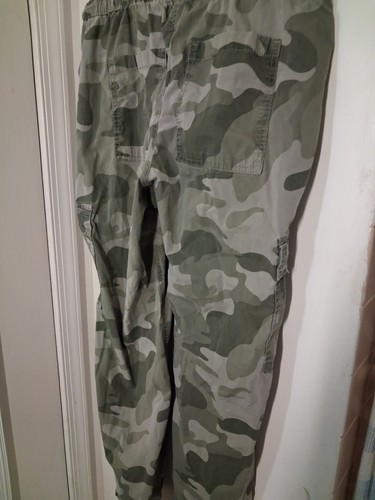 Hollister Camo Drawstring Baggy Pullon Pant  Large 35x30 - Picture 4 of 4