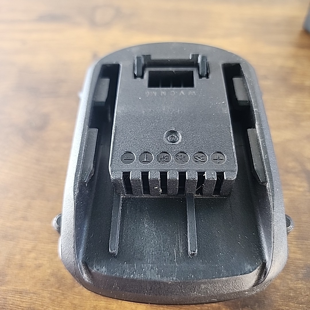 WORX 32V MAX 2.0Ah Lithium WA3537 Battery and WA3740 Charger Tested Working