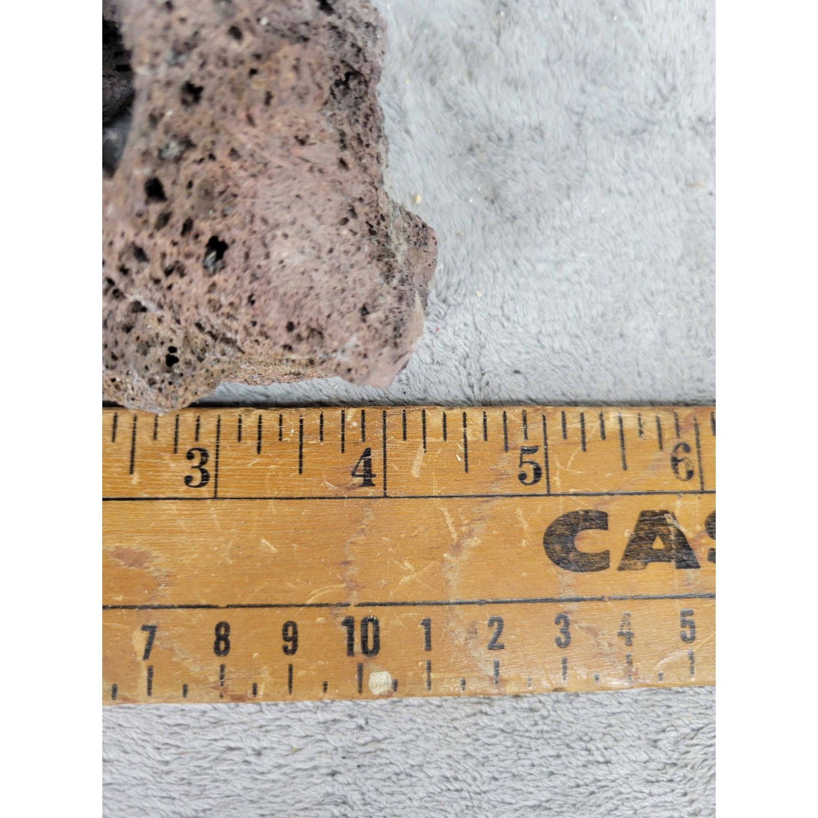 Natural Lava Rock Stone Airstone Aquarium Terrarium Decor Hole Porthole 4"