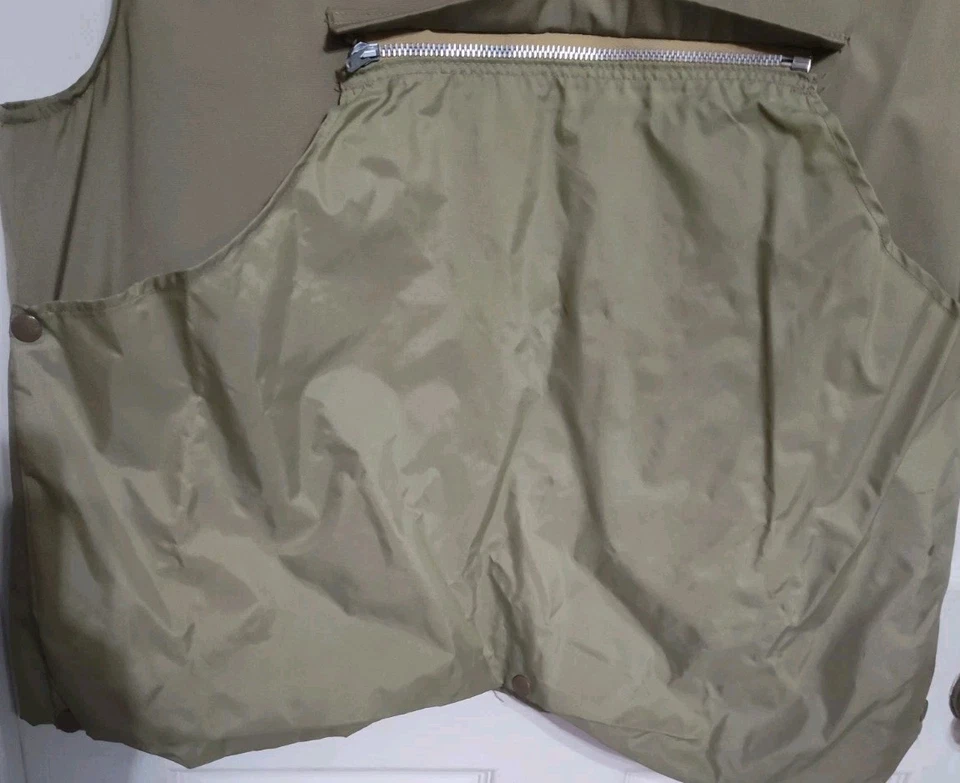 BROWNING VTG 90s Men’s Hunting Vest Utility Pockets Khaki Made In USA Men's 2XL - Image 4 of 4
