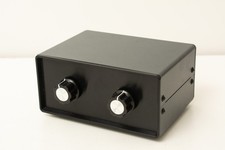 Mini 4-way Stereo RCA Audio Signal Splitter / Switcher Selector Passive Preamp