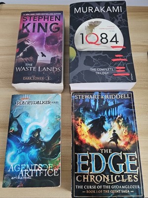 4 books Wot MtG Novel Agents of Artifice  Stephen King Waste Lands Murakami 1Q84