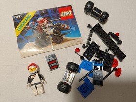 LEGO SPACE M-TRON 6877 Vector BLACKTRON 6894 Invader SPACE POLICE 6895 Spy-Trak