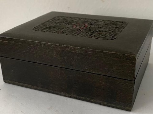 VTG Hand Carved Wooden Black Decorative Trinket Jewelry Box with Flower Design