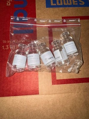 Laerdal Medical Reusable Glass Vials   Distilled Water Storage   LOT 5