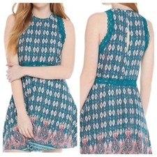 NWOT Wonderly ikat/jacquard print flowy dress-S