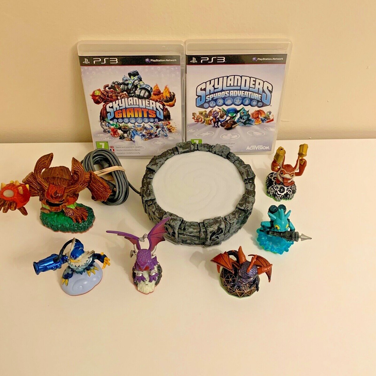 PlayStation &Wiiセット Skylanders Giants & Spyro's Adventure Starter Pack Set for