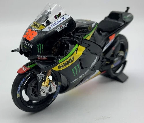 Yamaha YZR M1 Monster Yamaha Tech3 Bradley Smith im Maßstab 1:18 Minichamps NEU - Bild 3 von 4
