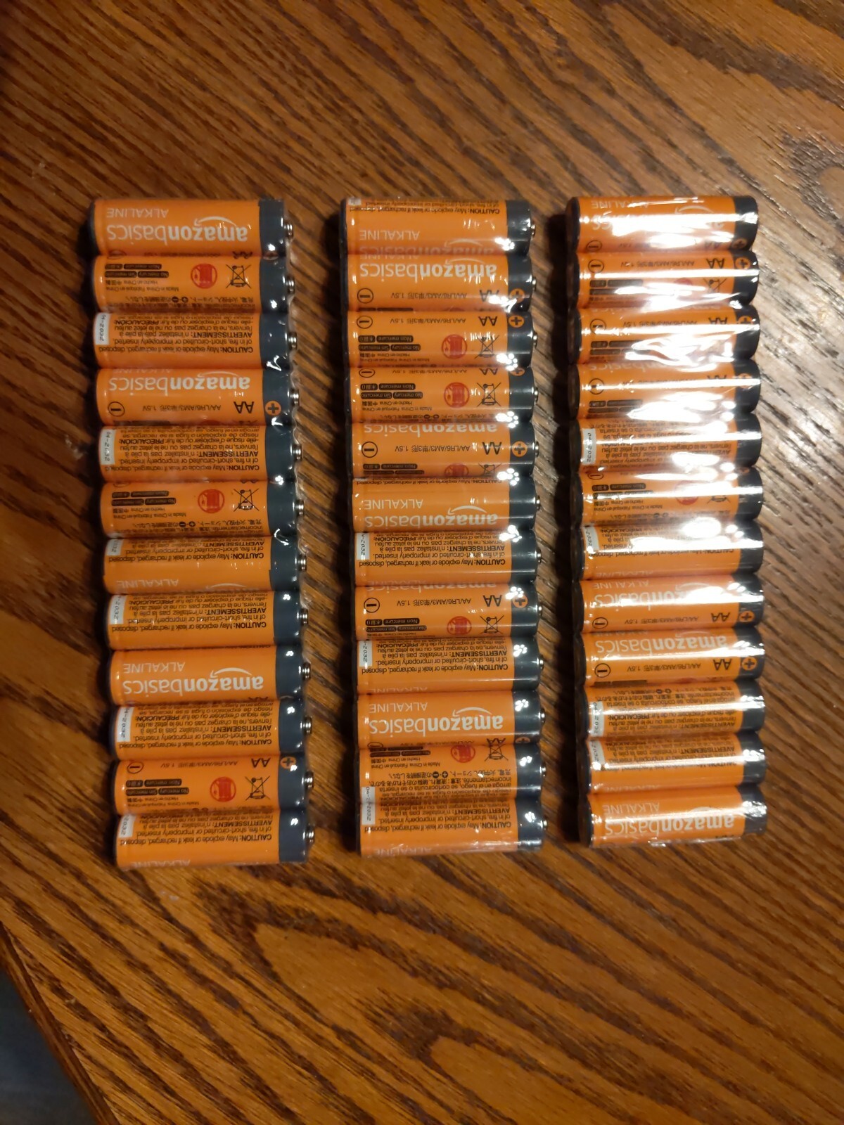 AA Batteries Alkaline 1.5V AmazonBasics - Pack of 36 Exp: 04/2032-image