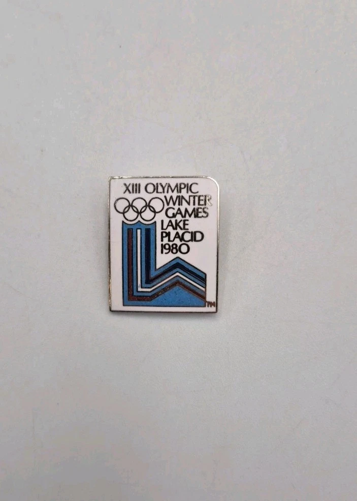 Pin's JO Lake Placid 1980 - Grande épinglette Sports D'hiver, Collection Olympique