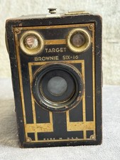 Vintage Kodak Target Brownie Six-16 Box Camera - Made In USA - Untested