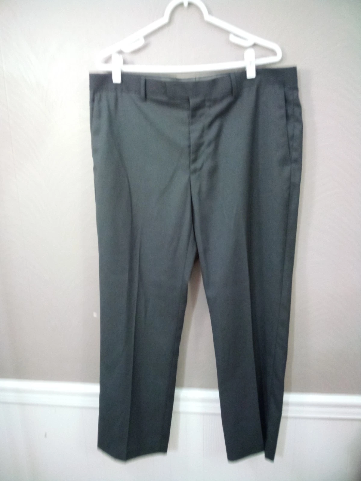 Axist Dress Pants Mens 36X29 Performance Tailored Flat Front Straight Charcoal