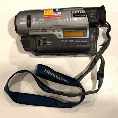 Sony HandyCam CCD-TR930 Hi8 Video Camera Camcorder AS IS! TURNS ON