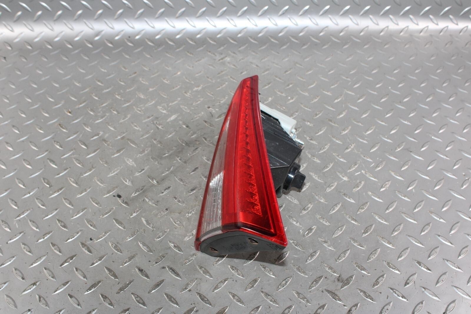 14-17 Ghibli Trunk Decklid Passenger Right RH Inner Taillight Tail Light Lamp OE