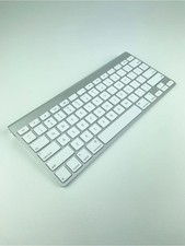 Apple Original Magic Wireless Keyboard Model A1314 Bluetooth Silver White NWOT