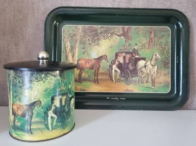 Box Le Rendez Vous 1995 Schokolade grün Pferd Kutsche + Tablett Massilly
