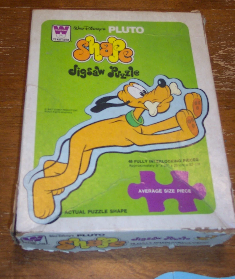 VINTAGE Whitman Walt Disney PLUTO DOG SHAPED FLOOR PUZZLE 48 Giant Pieces - Image 2 of 4