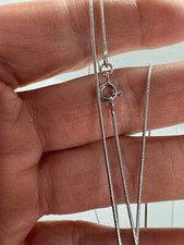 9ct White Solid Gold 0.7mm Snake Chain 18" / 45cm Neck Chain (6574)