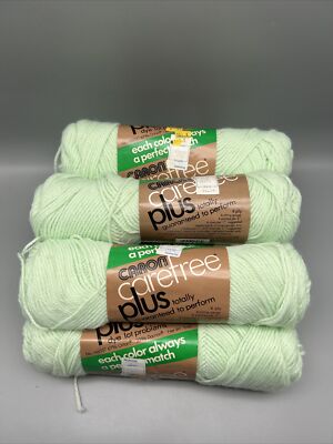 7 VTG RARE Caron Carefree Plus Yarn Baby Green 4 Ply 3oz New Old Stock Vintage