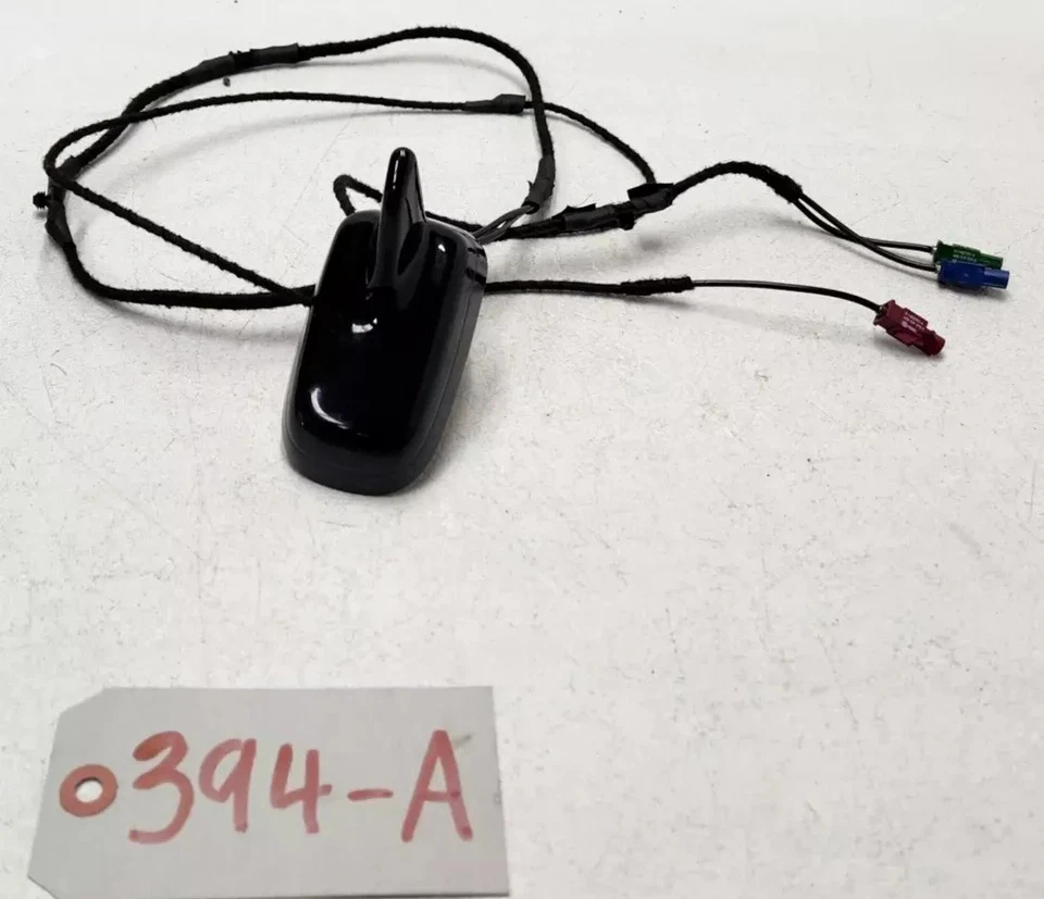 Conjunto de antena GPS teto barbatana de tubarão 09-12 Audi A4 Quattro fabricante de equipamento original 8K5035503C preto - Imagem 2 de 4