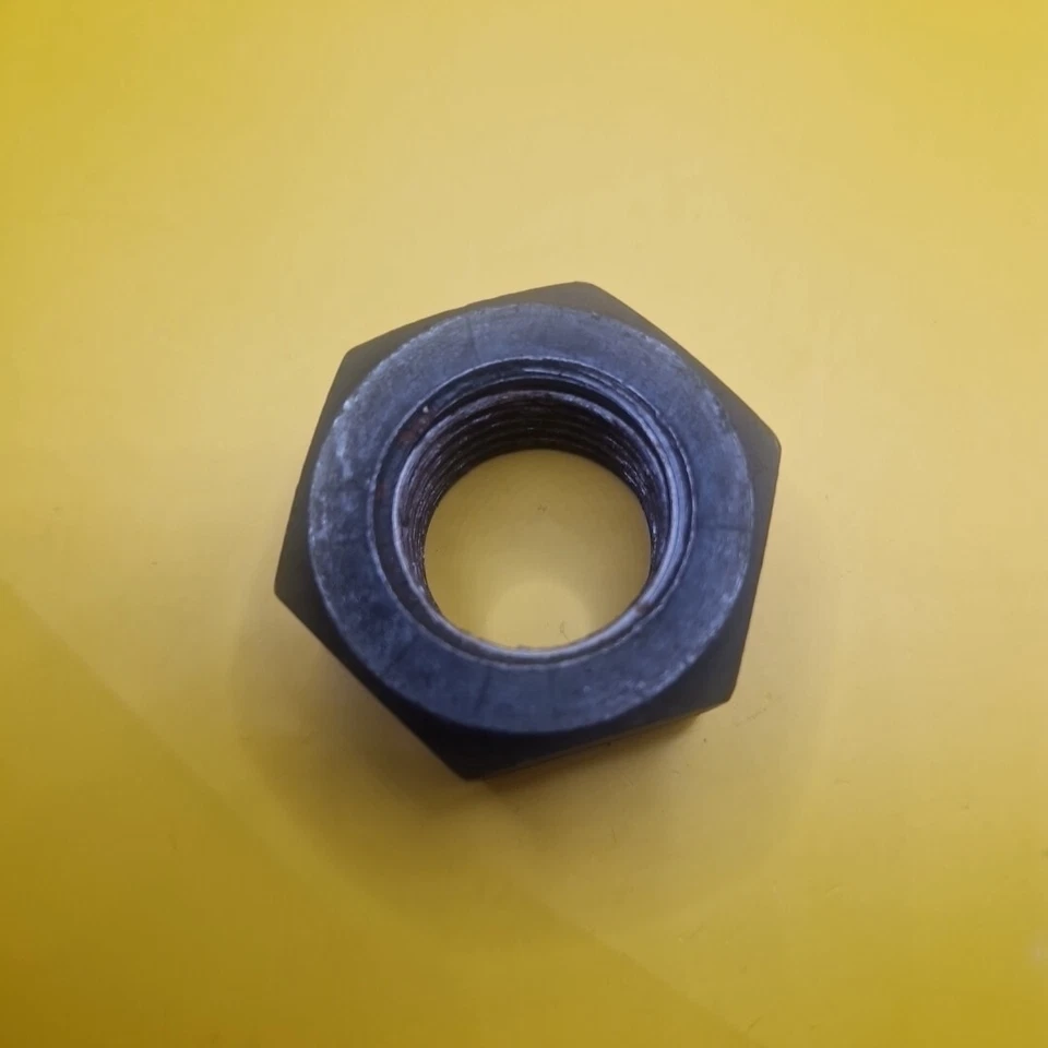 4x Antik Sechskantmutter M30 DIN 555 Oldtimer Mutter Oldtimer Eisenware DDR - Bild 2 von 4