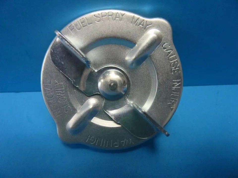 Tapa de llenado del tanque de combustible de gasolina reemplazo de motocicleta OEM # 19114674 ventilada anti sobretensiones Foto 4 de 4