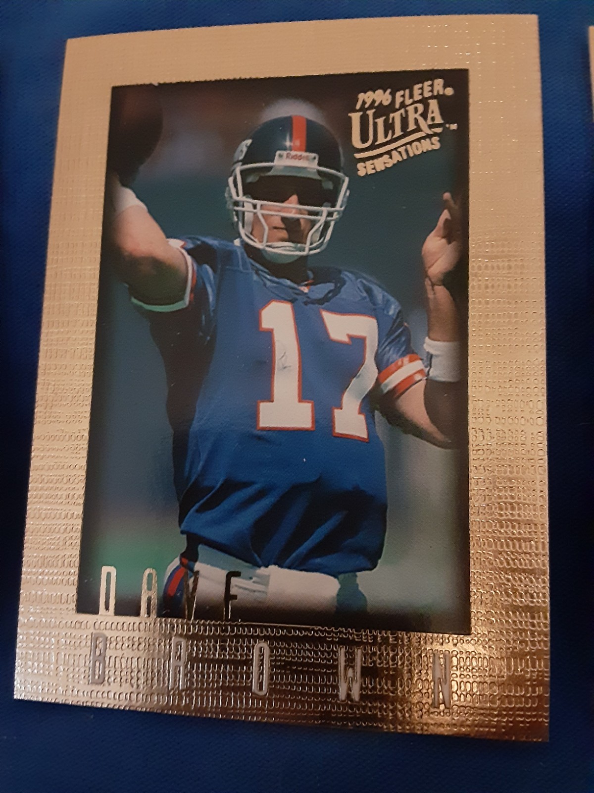 1996 Fleer Ultra Sensations - Dave Brown #68