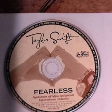 Taylor Swift Fearless Deluxe Edition CD Tested and Works