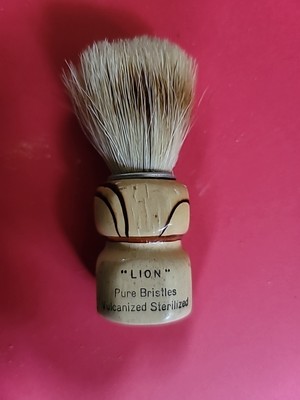 Vintage Lions Pure Bristle Shaving Brush