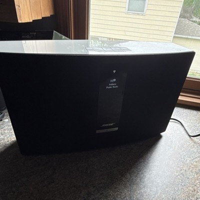 Bose SoundTouch 30 Wi-Fi Smart Speaker Black AUX Preset Buttons