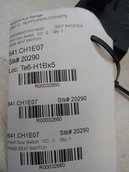 2007 CHRYSLER PACIFICA ПАССАЖИРСКАЯ ПРАВАЯ ДВЕРЬ ПЕРЕКЛЮЧАТЕЛЬ УПРАВЛЕНИЯ ОКНОМ OEM Б/У  - Изображение 4 из 4