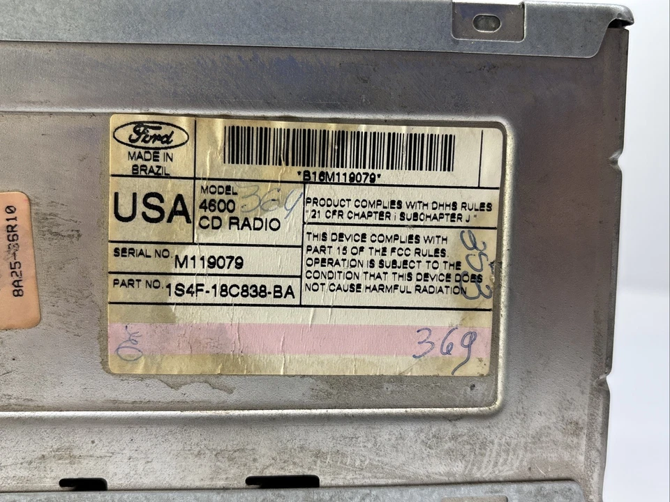 Radio reproductor de CD Ford Focus Am Fm 2002 Foto 4 de 4