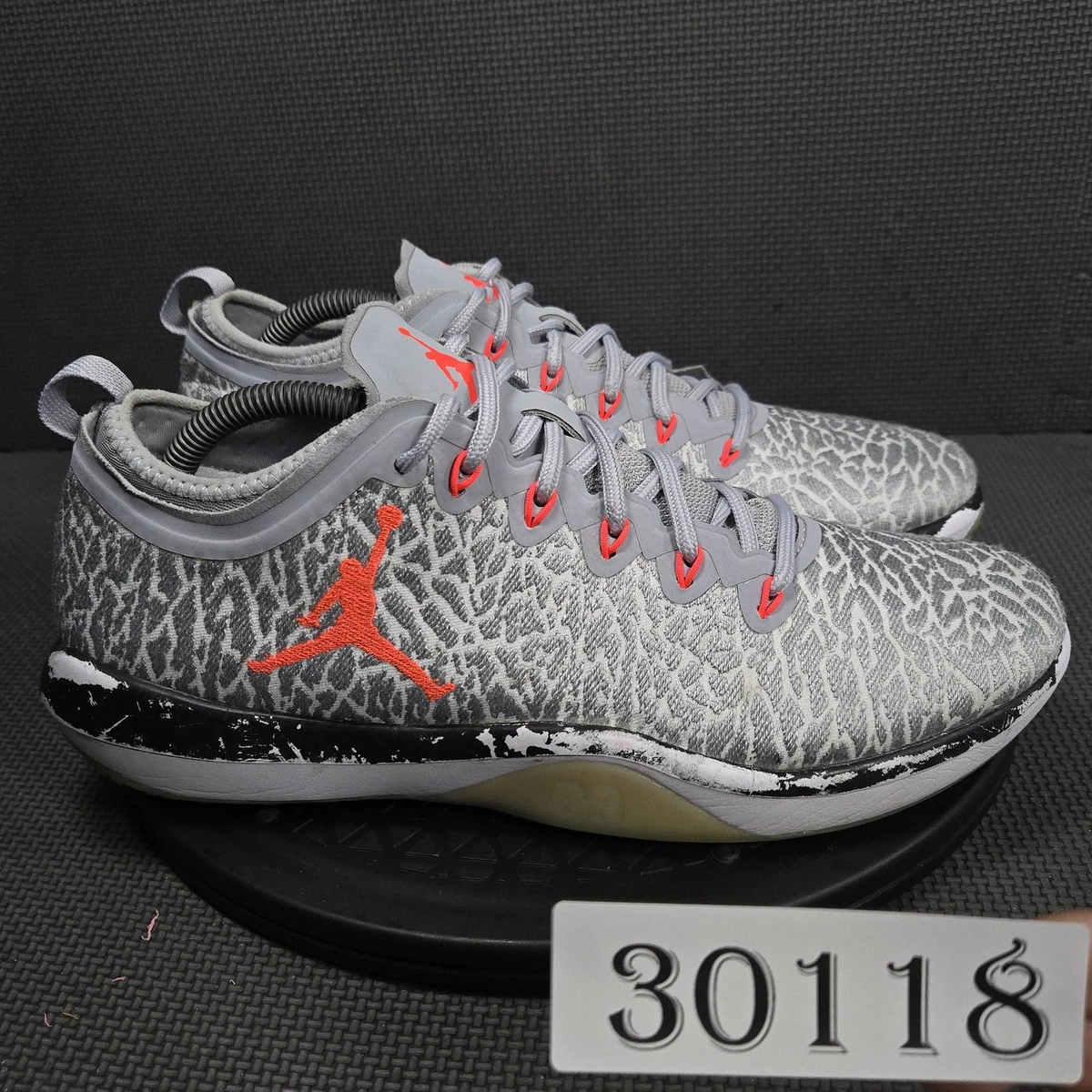 希少⭐️NIKE JORDAN TRAINER ジョーダン トレーナー　シューズ 楽天市場】NIKE AIR JORDAN TRAINER 1 LOW anthracite/wht-blk【ナイキ