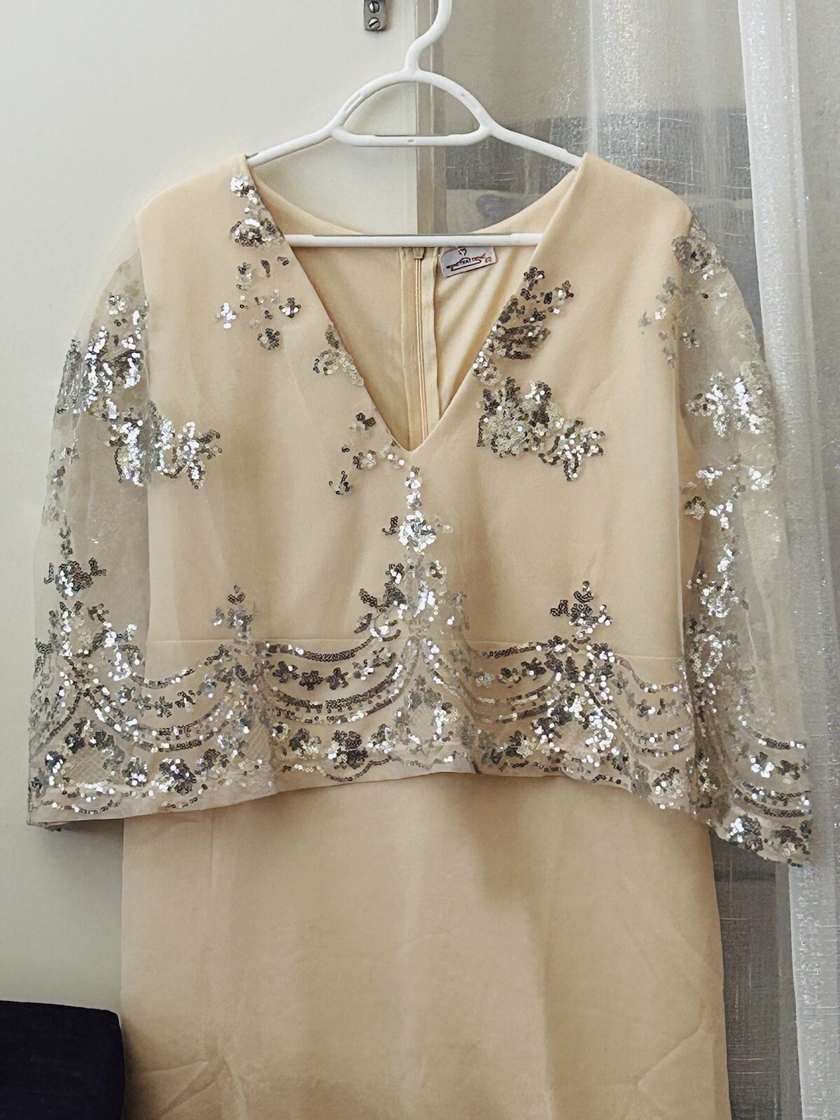 Sequin Cream Ladies Evening Dress Size 18. Pretty! eBay