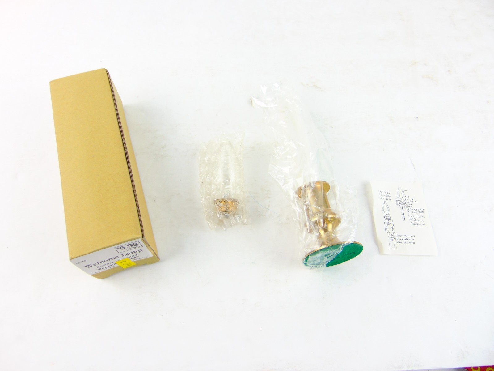 Vintage Beachwood LTD 9" Battery Operated Welcome Lamp