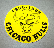 Chicago Bulls 1988-89 Media Pass Round Sticker (2/16/1989 Michael Jordan 50 pts?
