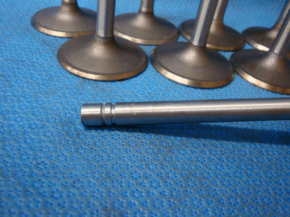 Juego de válvulas de admisión Chrysler Dodge Plymouth 440 V8 1970 1971 1972 NORS MOPAR Cuda Foto 4 de 4