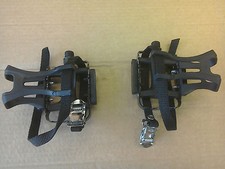 Brand New Wellgo M085 Pedals with Cages - Road Racing bike, Fixie, MTB 