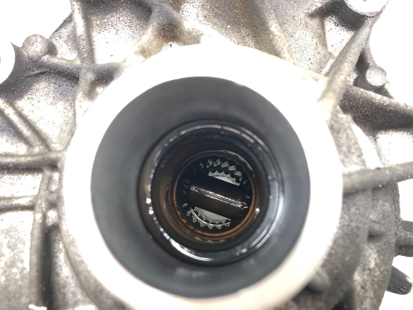 2014-2017 MASERATI GHIBLI 3.0L V6 AWD FRONT DIFFERENTIAL CARRIER GEAR BOX OEM.