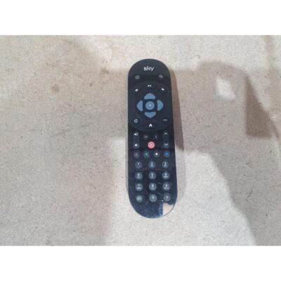 Sky EC101 Fernbedienung kabellos Handgerät batteriebetrieben für Sky Q Box TV