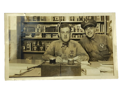 Texaco Photo Snapshot Service Gas Station Workers Attendants Oil Cans Vintage