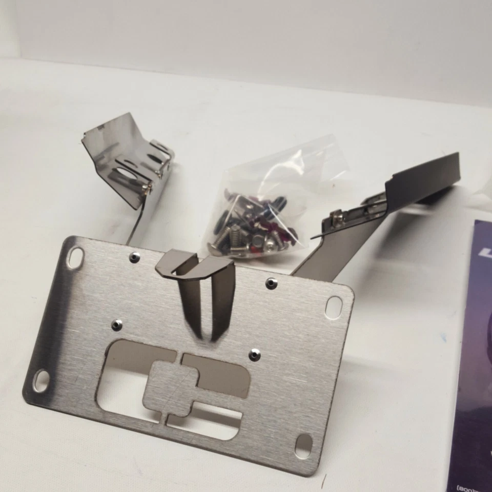 DUCATI MONSTER 1200-821 比赛 WERKES 1DMON4 FENDER ELIMINATOR — 第 3/4 张图片