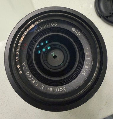 Sony Carl Zeiss T E 24 mm F1.8 ZA E-Mount Prime Lens with Filter