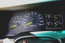 1995-2000 Chevy Tahoe Suburban 1500 Speedometer Instrument Gauges Cluster Oem