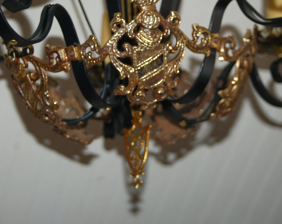 CANDELABRO DE HIERRO FORJADO DE LATÓN Gótico Tudor Abrigo de Brazo Flor de Lis Francés Negro Foto 4 de 4