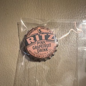 Ritz Pink Grapefruit Drink Soda Theme Bottle Cap Pink & Black Crowned Natur