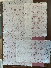 Set 3 centrini bianchi in lino con ricamo chiacchierino fatto a mano vintage Ita